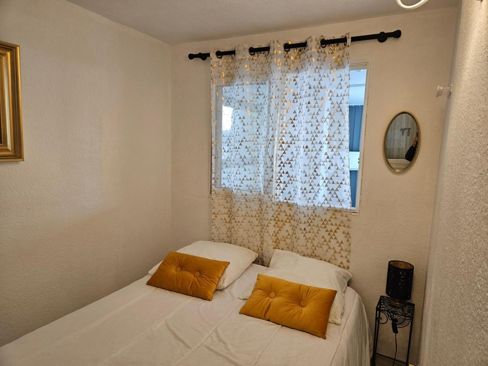 Cap D'Agde - Residence Estivales - Proche Naturiste - Terrasse - Wifi - Parking - Piscine - Clim Экстерьер фото